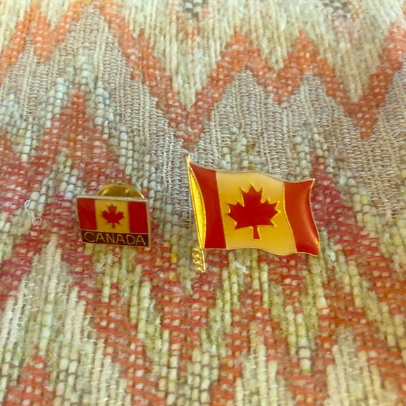Vintage Other - Lovely Vintage Canada Flag Lapel Hat Pins